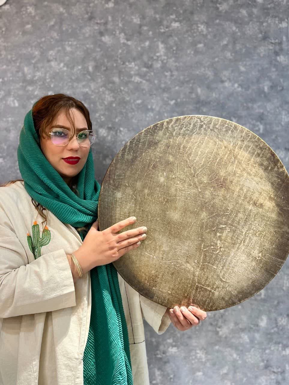 نرگس تقی خانی